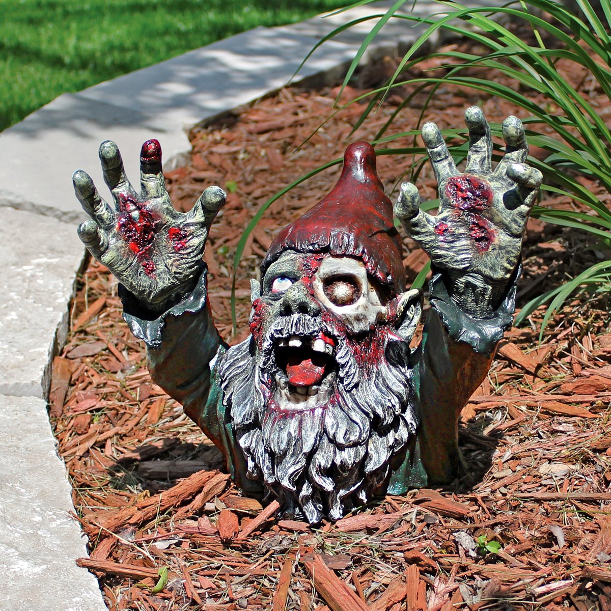Amazon.com: Design Toscano: Outdoor Décor